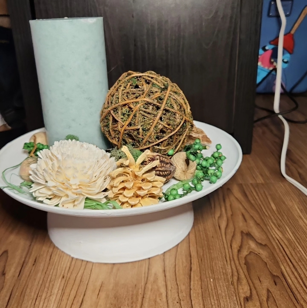 Centerpiece decor